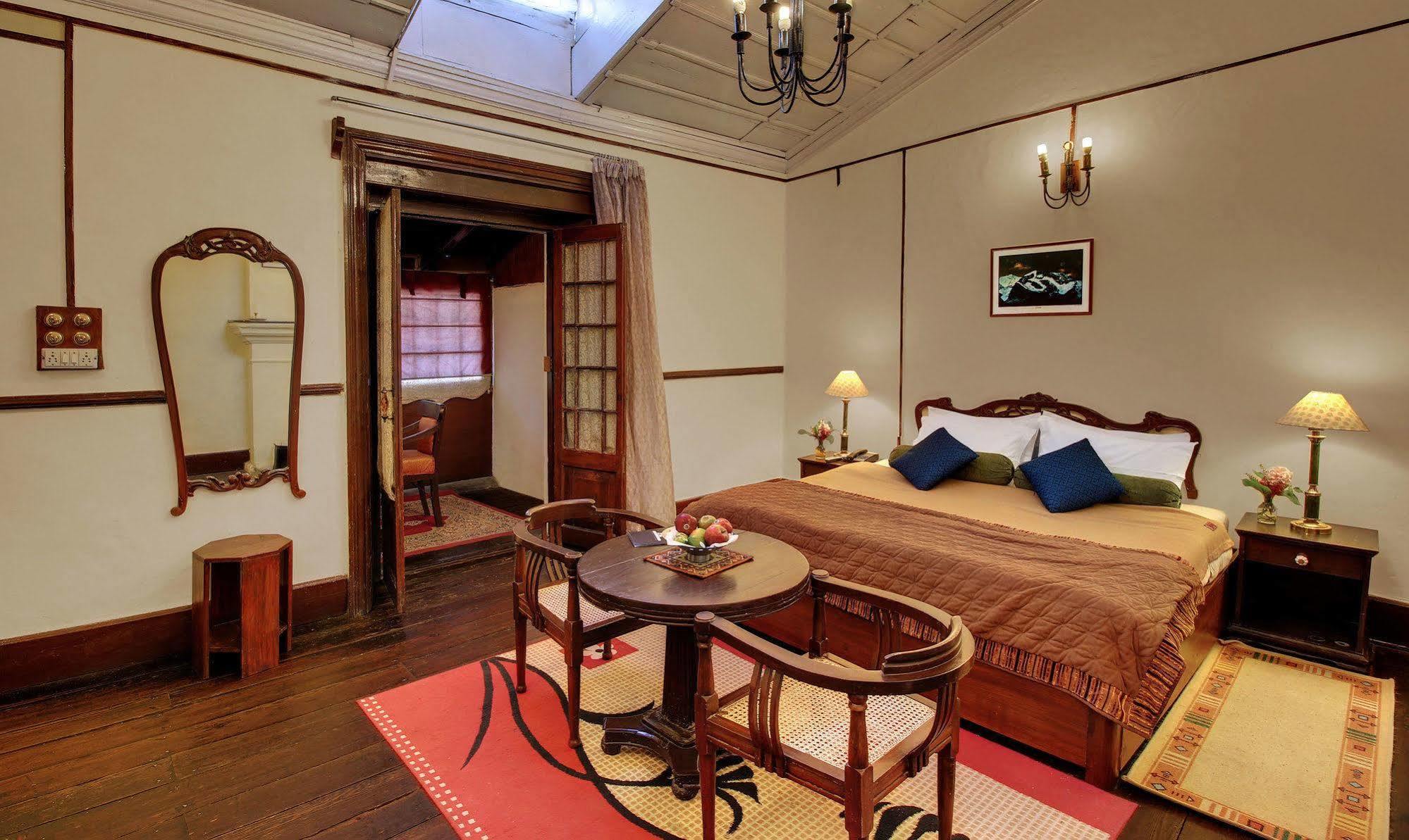 เชฟร่อน โรสเม้าท์ โฮเต็ล Hotel ราณีเขต ภายนอก รูปภาพ